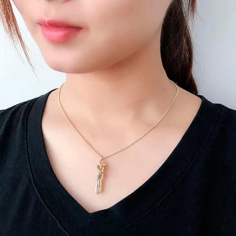 Fashion Hugging Necklace Jewelry Choker Hug Pendant Chain Men Necklaces for Lover Women Couple Men Lady Female Male Gift